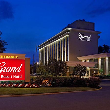 Grand Resort Hotel - Mt Laurel - Philadelphia Маунт-Лорел Экстерьер фото