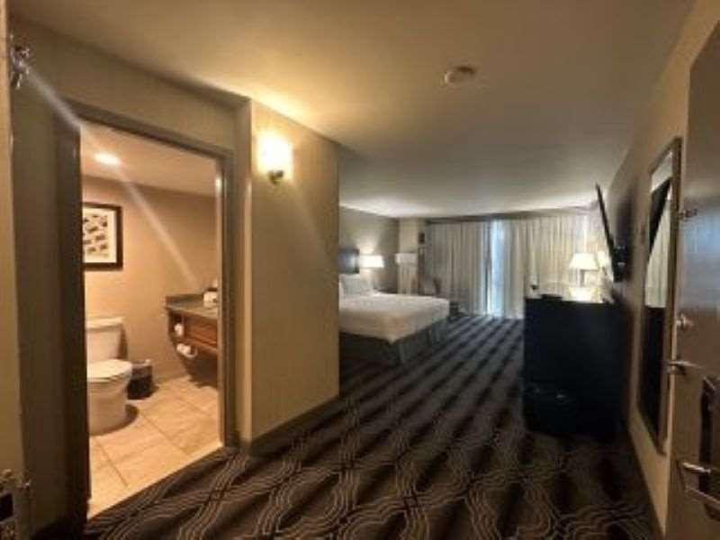Grand Resort Hotel - Mt Laurel - Philadelphia Маунт-Лорел Номер фото