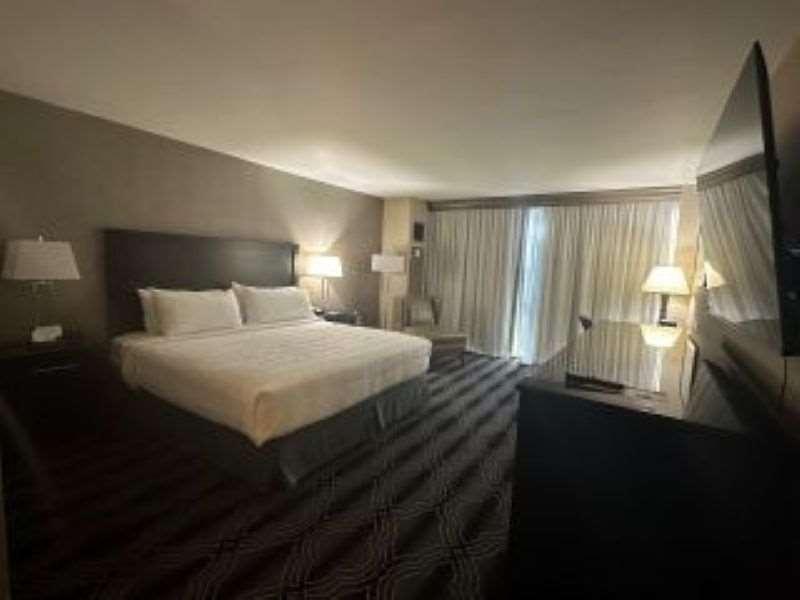 Grand Resort Hotel - Mt Laurel - Philadelphia Маунт-Лорел Номер фото