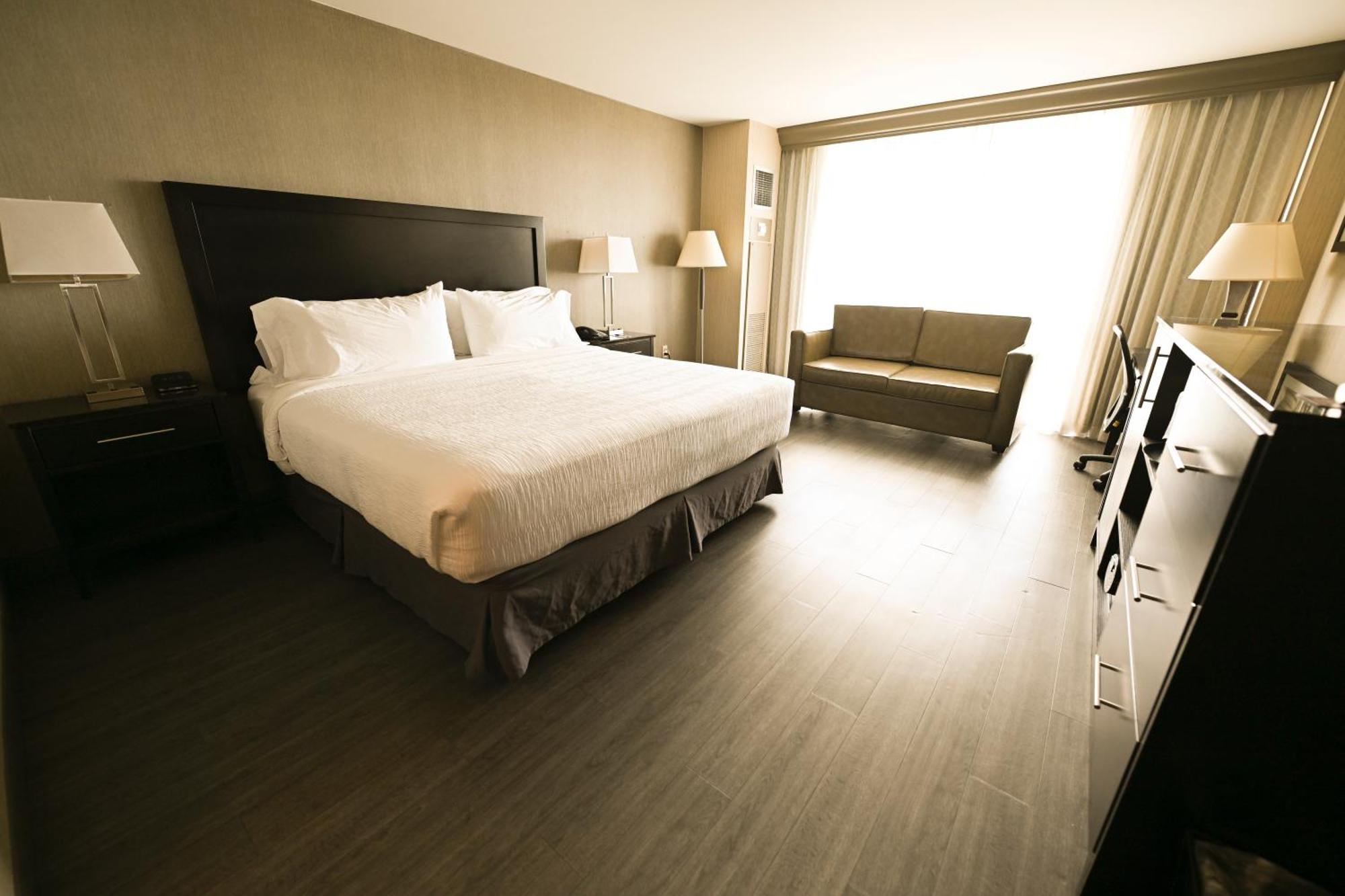 Grand Resort Hotel - Mt Laurel - Philadelphia Маунт-Лорел Экстерьер фото